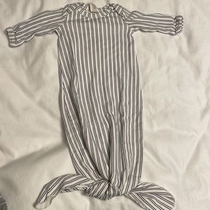 Kate Quinn 100% organic cotton knotted gown